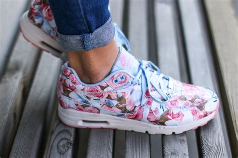 nike air max damen blumenmuster|Women's Nike Air Max Shoes .